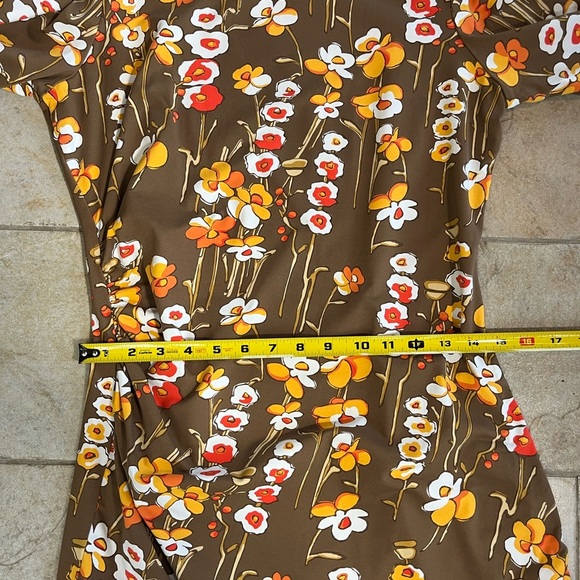 J. McLaughlin Dress Brown Red Orange Floral Slimming Ruched Catalina Womens Sz M - Picture 11 of 12